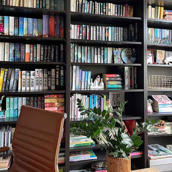boekenkast in je werkplek