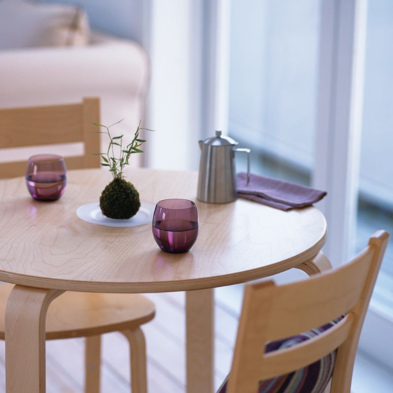 Scandinavische eettafel