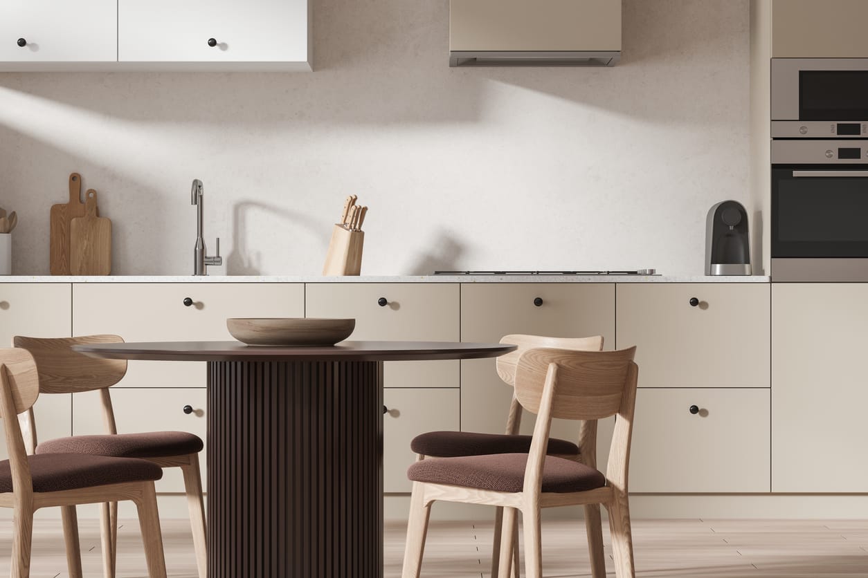 Luxe eetkamer in beigetinten